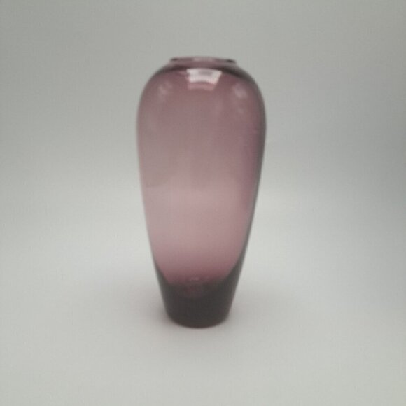 Mid-Century Modern Purple Amethyst Art Glass Vase - Picture 1 of 12